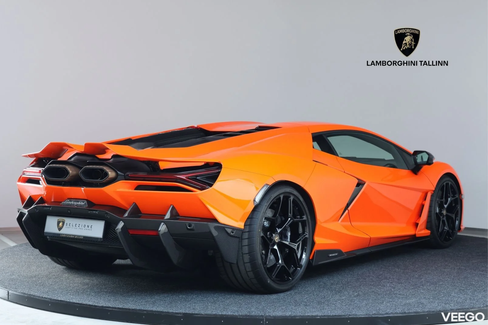 Lamborghini Revuelto - 6.5 747kW