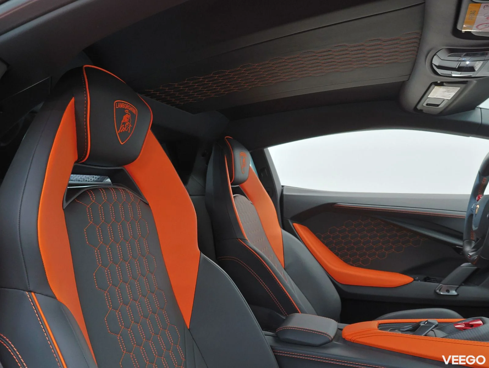 Lamborghini Revuelto - 6.5 747kW
