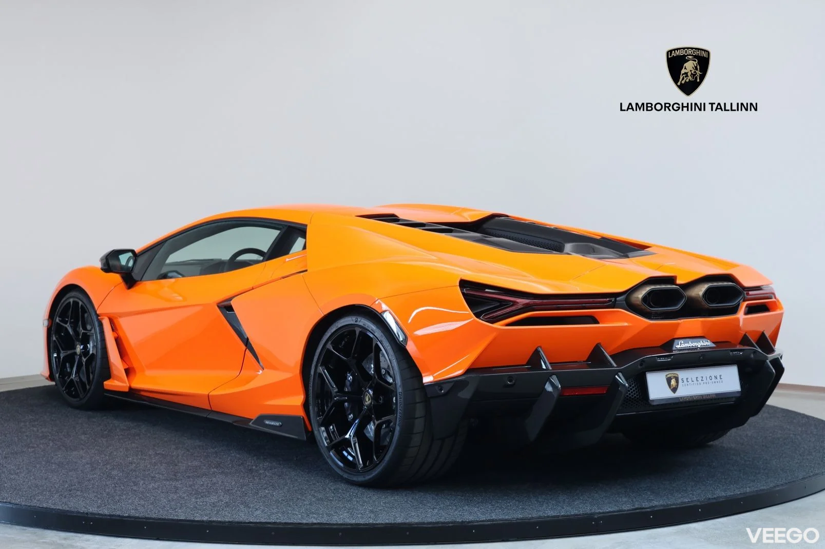 Lamborghini Revuelto - 6.5 747kW