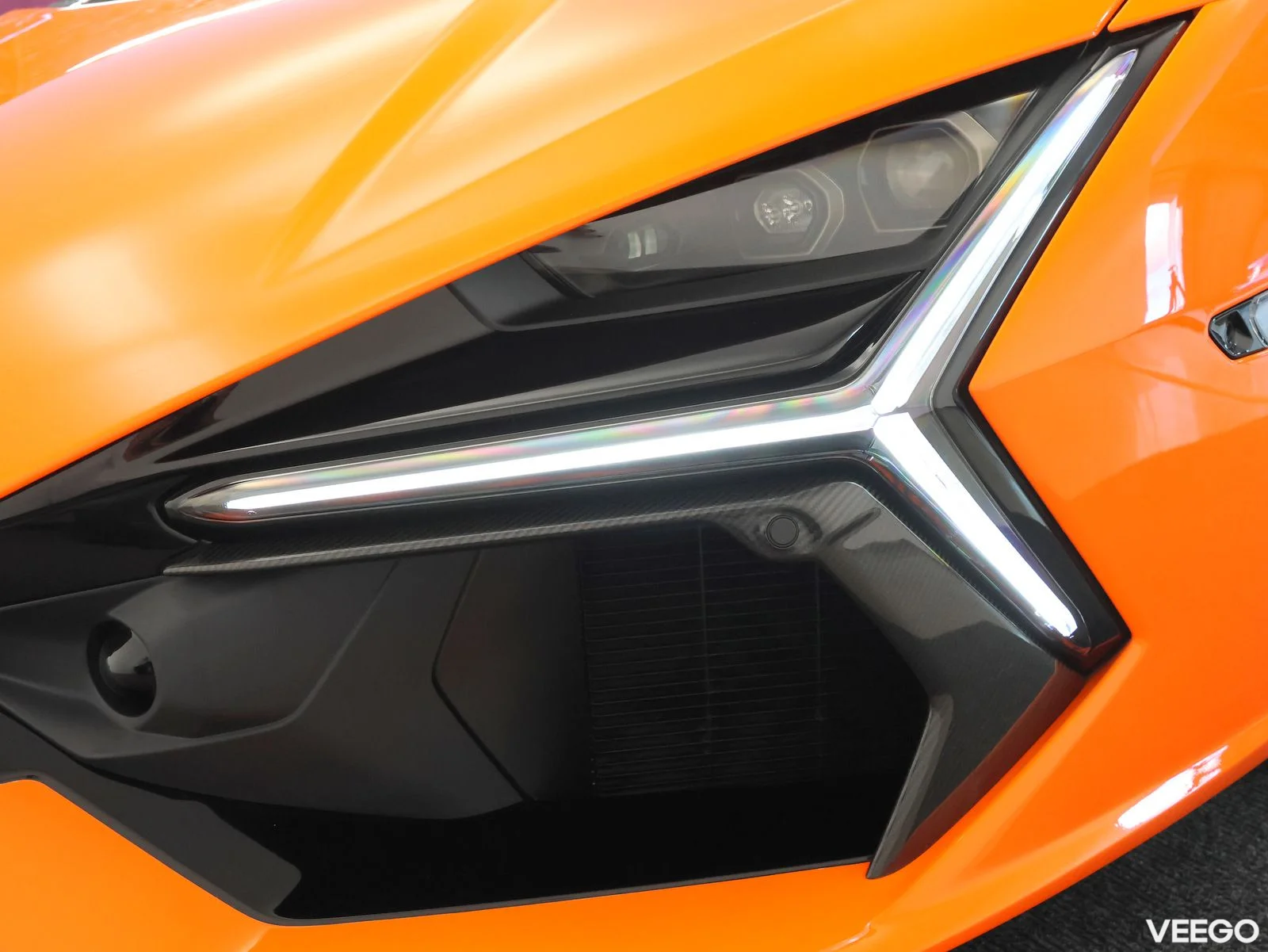 Lamborghini Revuelto - 6.5 747kW