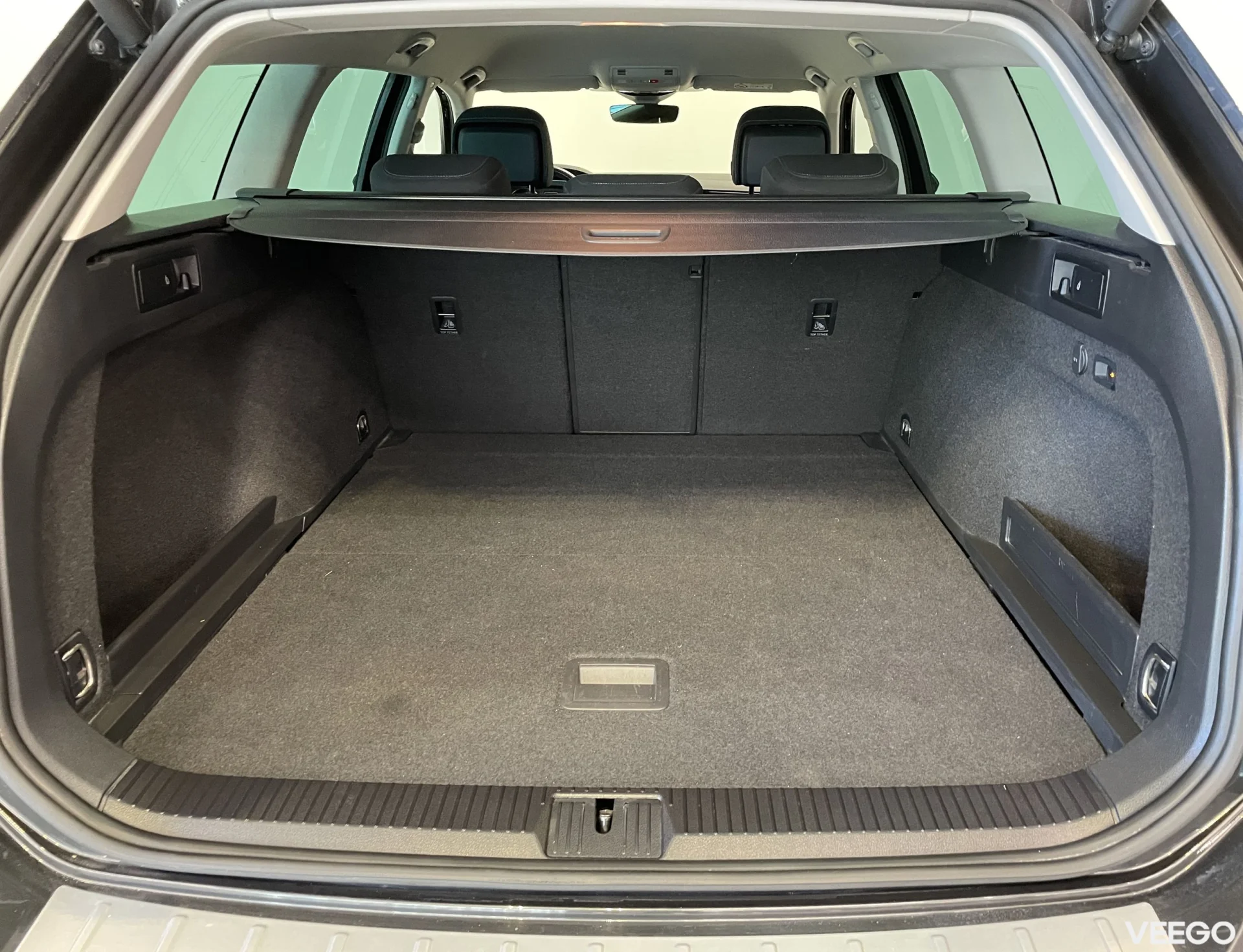 Volkswagen Passat Variant Business 1.5 110kW