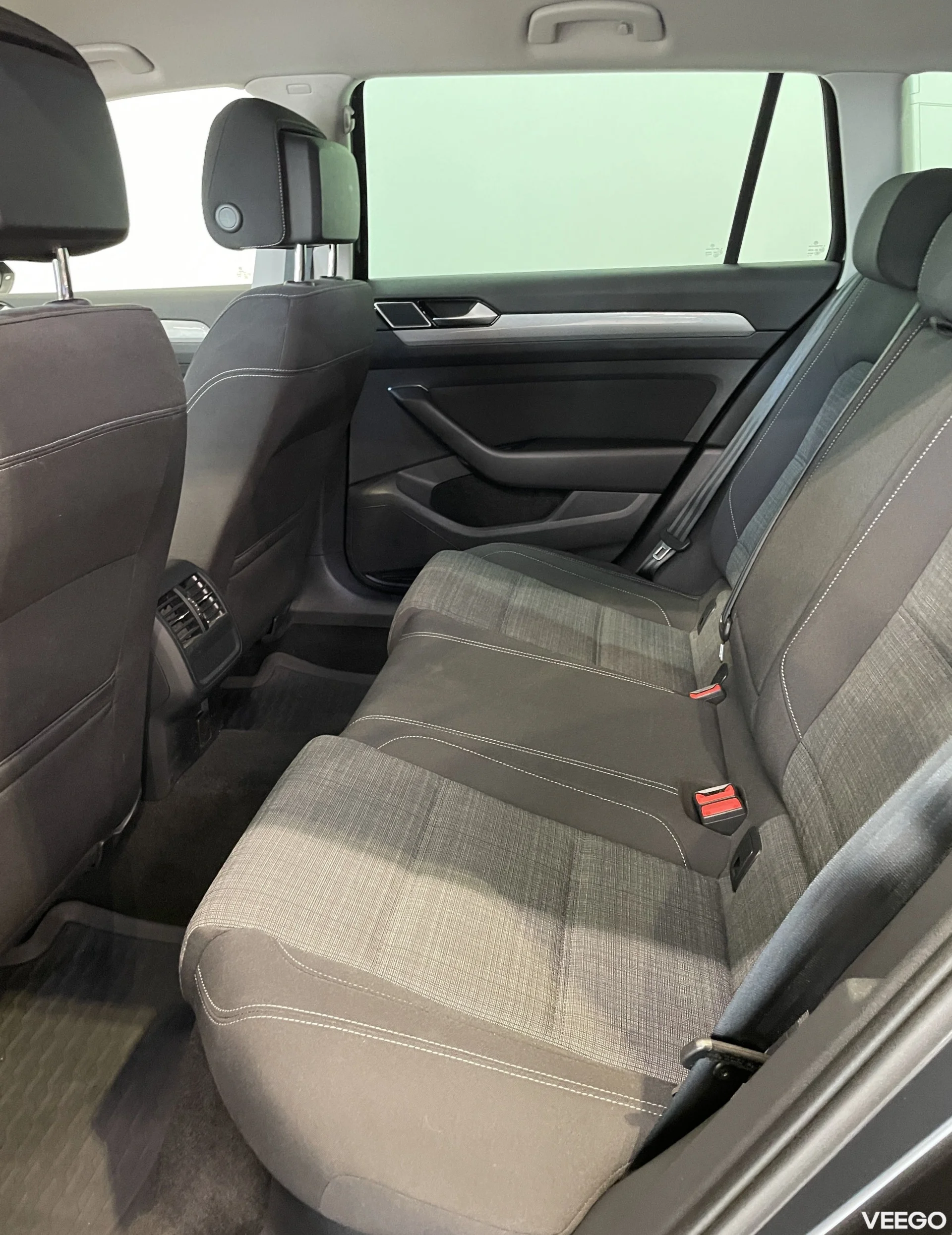 Volkswagen Passat Variant Business 1.5 110kW