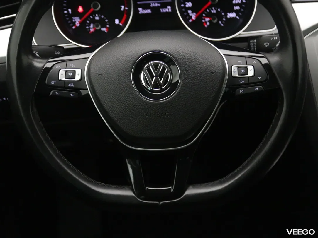 Volkswagen Passat 1.4 110kW