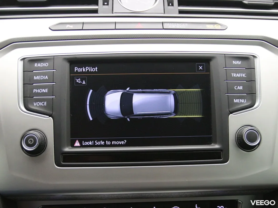 Volkswagen Passat 1.4 110kW