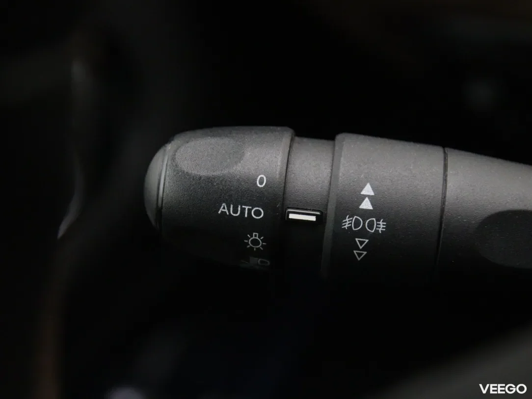 Citroen C4 1.6 73kW