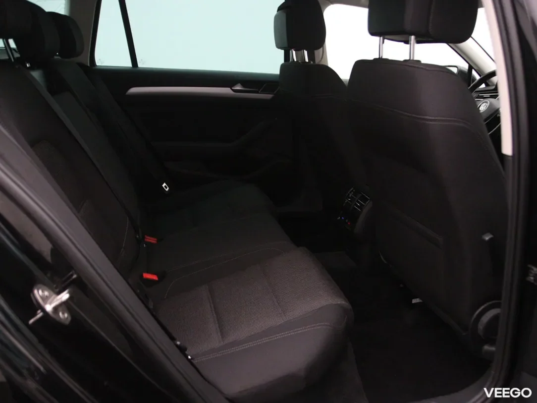 Volkswagen Passat 2 110kW