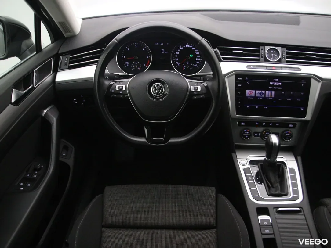 Volkswagen Passat 2 110kW