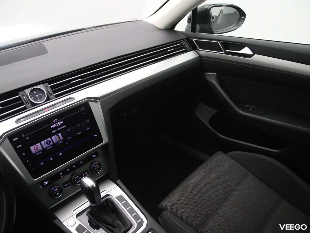 Volkswagen Passat 2 110kW