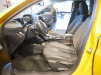 Peugeot 208 - 74kW thumbnail