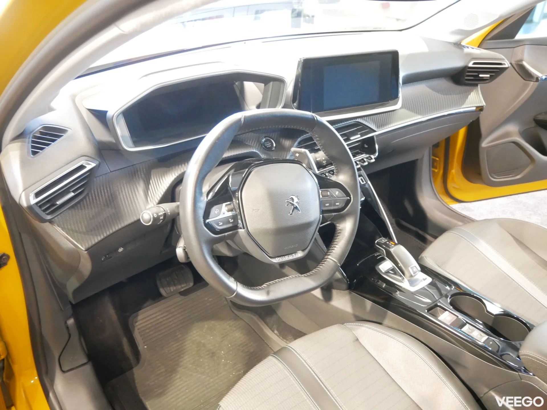 Peugeot 208 - 74kW