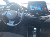Toyota C-HR Style Hybrid 1.8 72kW thumbnail