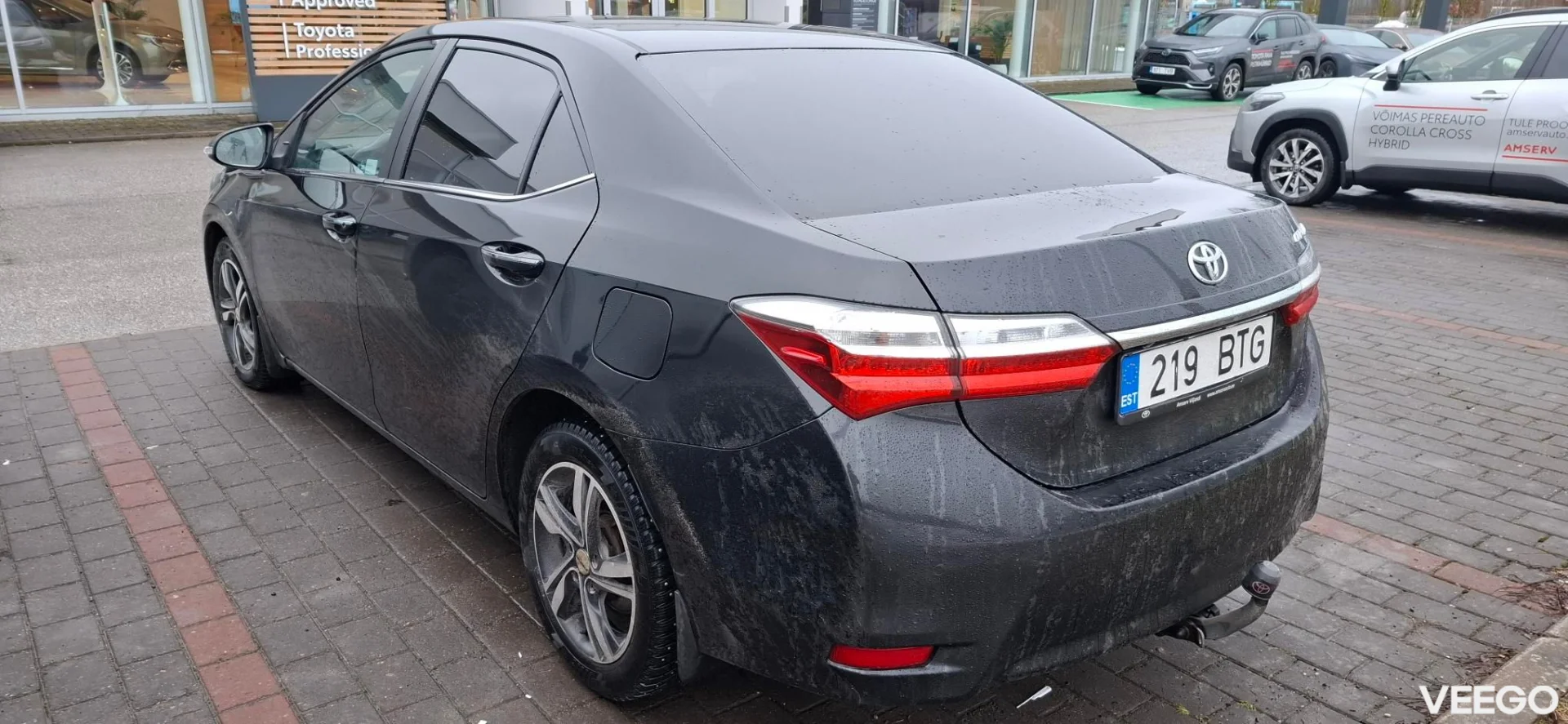 Toyota Corolla Luxury 97kW
