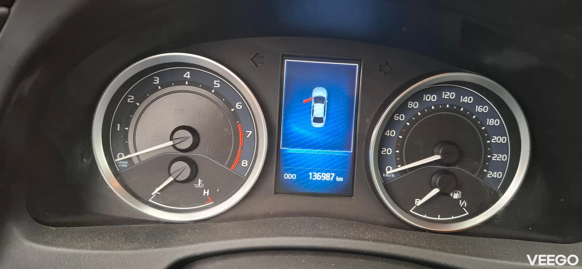 Toyota Corolla Luxury 97kW