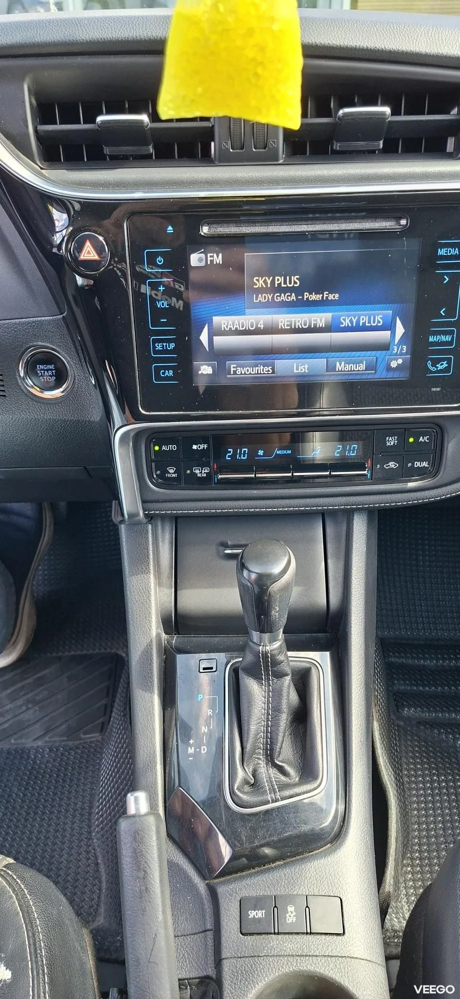 Toyota Corolla Luxury 97kW
