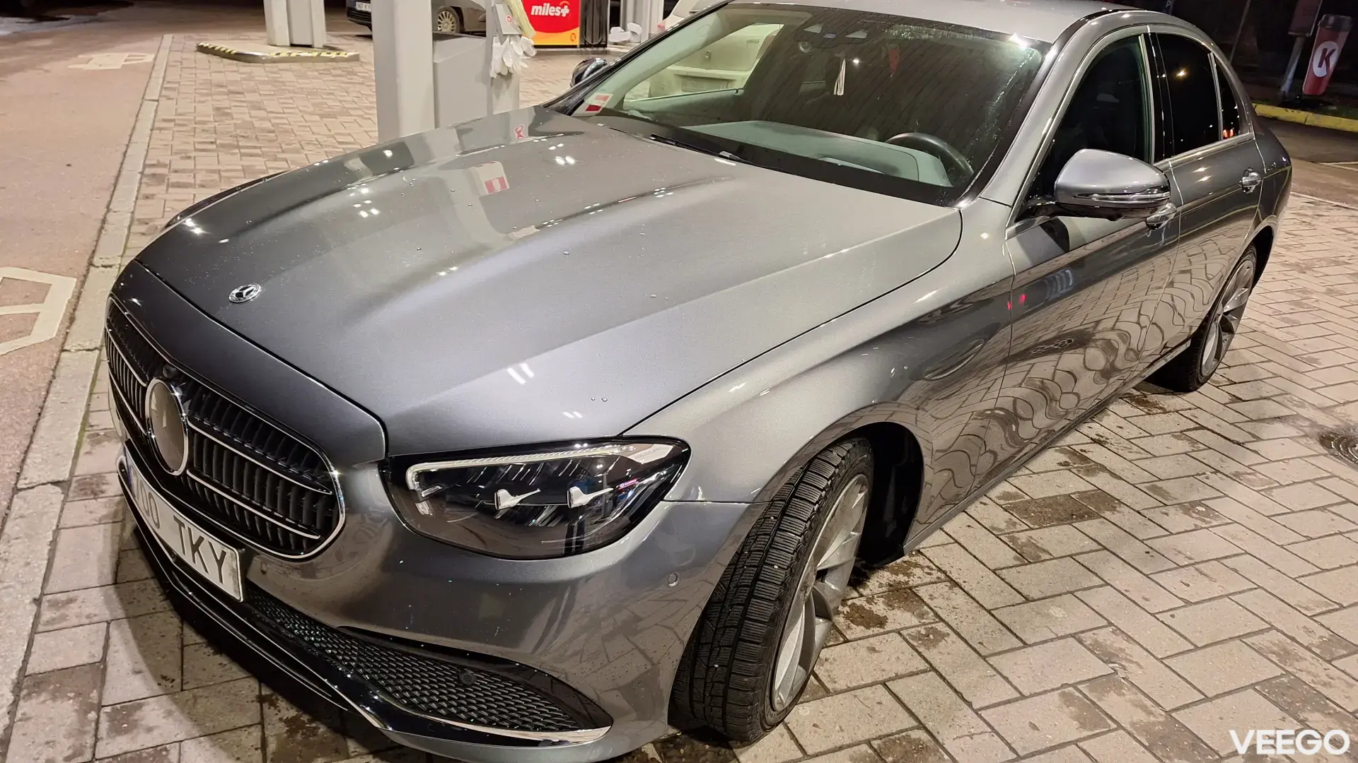 Mercedes-Benz E 220 D E 2.0 147kW