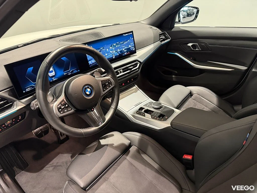 BMW 330 xDrive M Sport Drag Adaptiv Farth. Rattv 18" HiFi 0kW