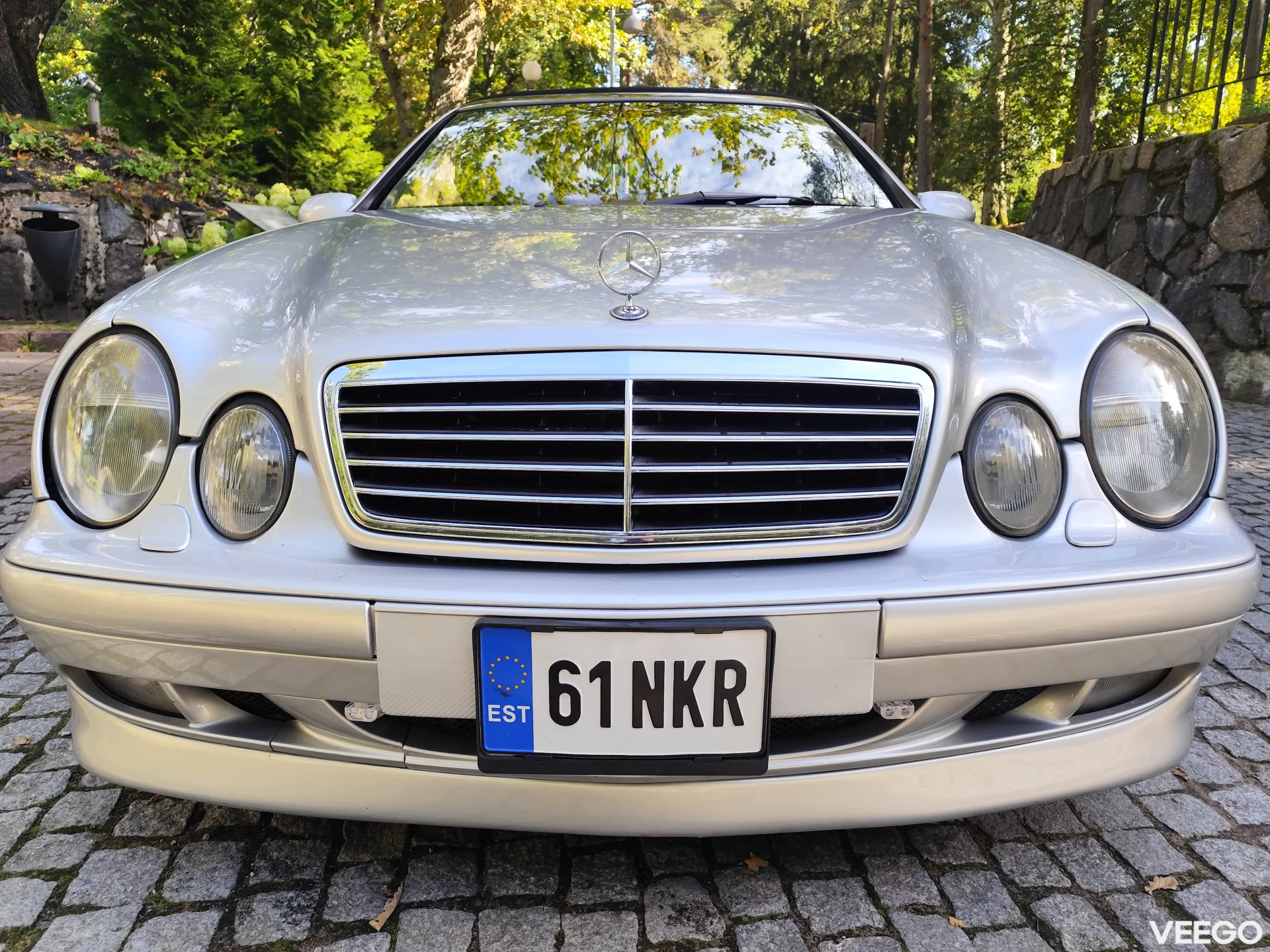 Mercedes-Benz CLK230 2.3 142kW