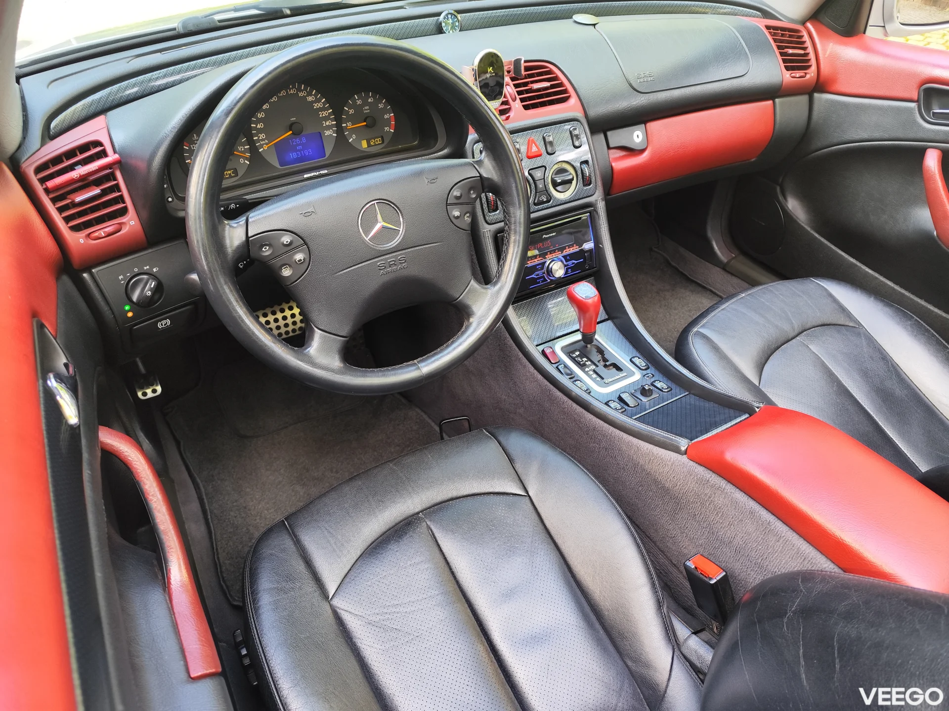 Mercedes-Benz CLK230 2.3 142kW