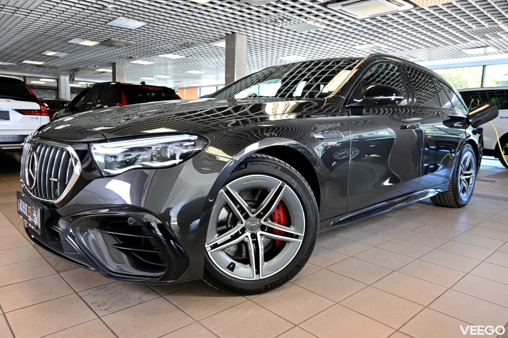 Mercedes-Benz E53 AMG 4MATIC+ T-MODEL LUXURY BURMESTER FULL 3 450kW