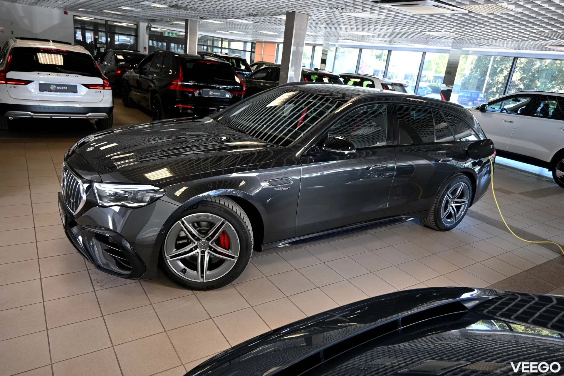 Mercedes-Benz E53 AMG 4MATIC+ T-MODEL LUXURY BURMESTER FULL 3 450kW