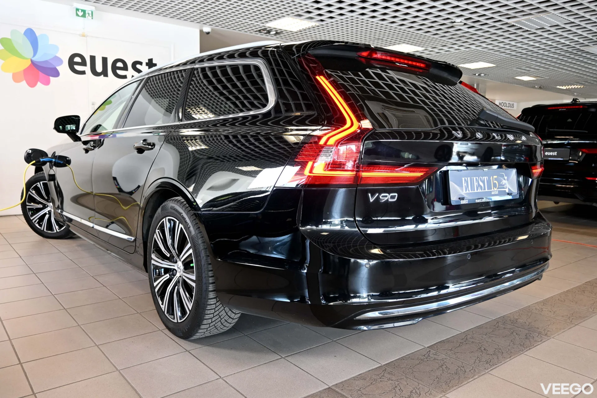 Volvo V90 AWD BRIGHT PLUS INTELLI SAFE PRO 2 251kW