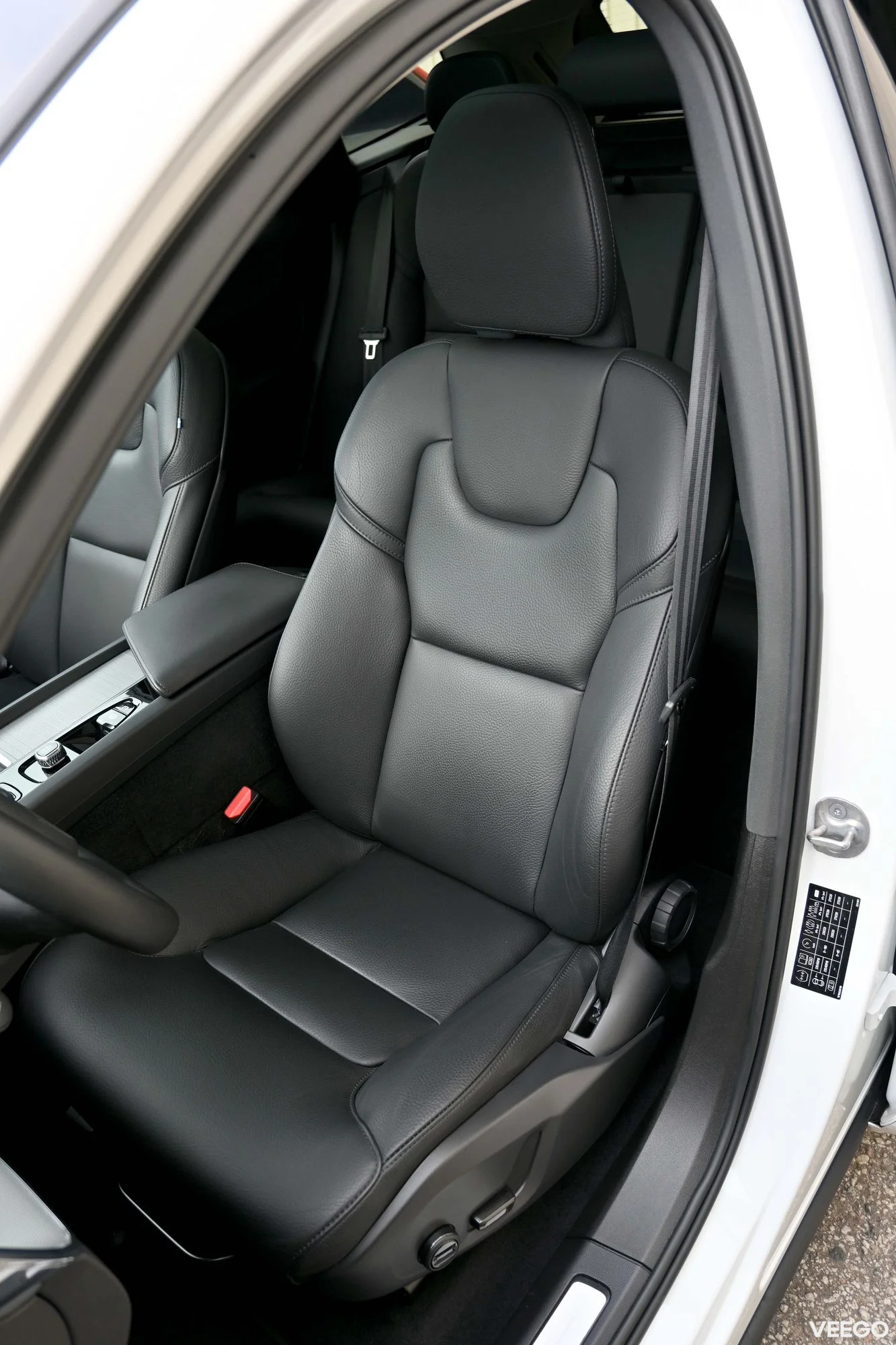 Volvo XC60 AWD BRIGHT PLUS INTELLI SAFE 2 293kW