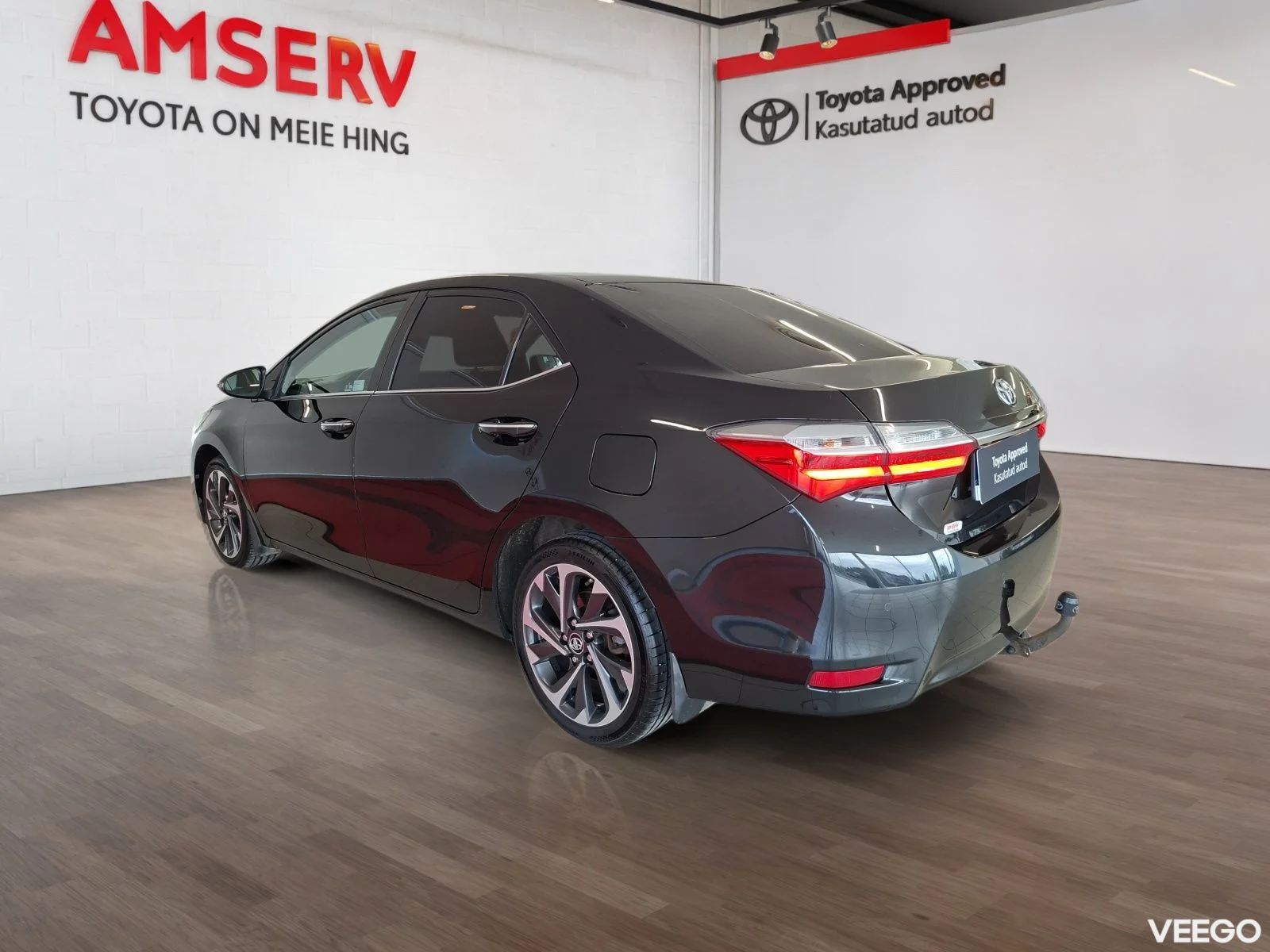 Toyota Corolla Luxury 1.6 97kW