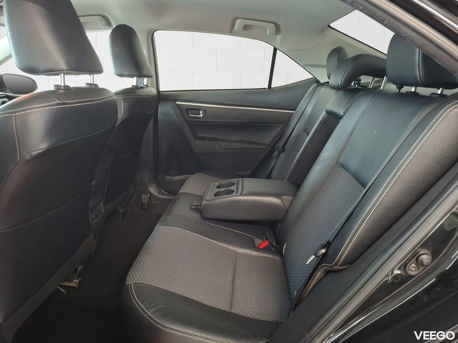Toyota Corolla Luxury 1.6 97kW