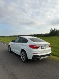 BMW X4 3.0 230kW thumbnail