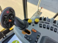 New Holland CX 200kW thumbnail