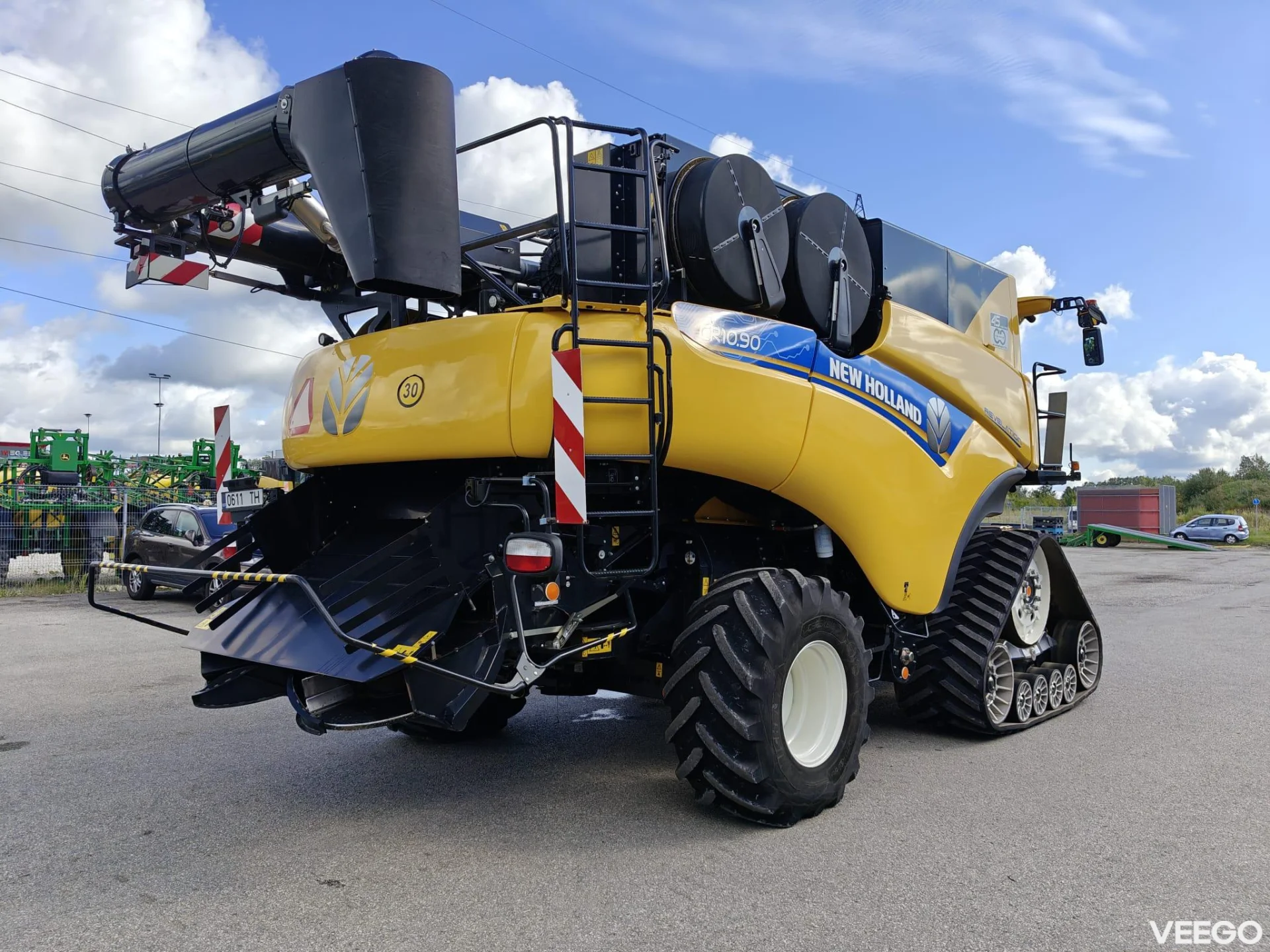 New Holland CR Macdon FD140 515kW