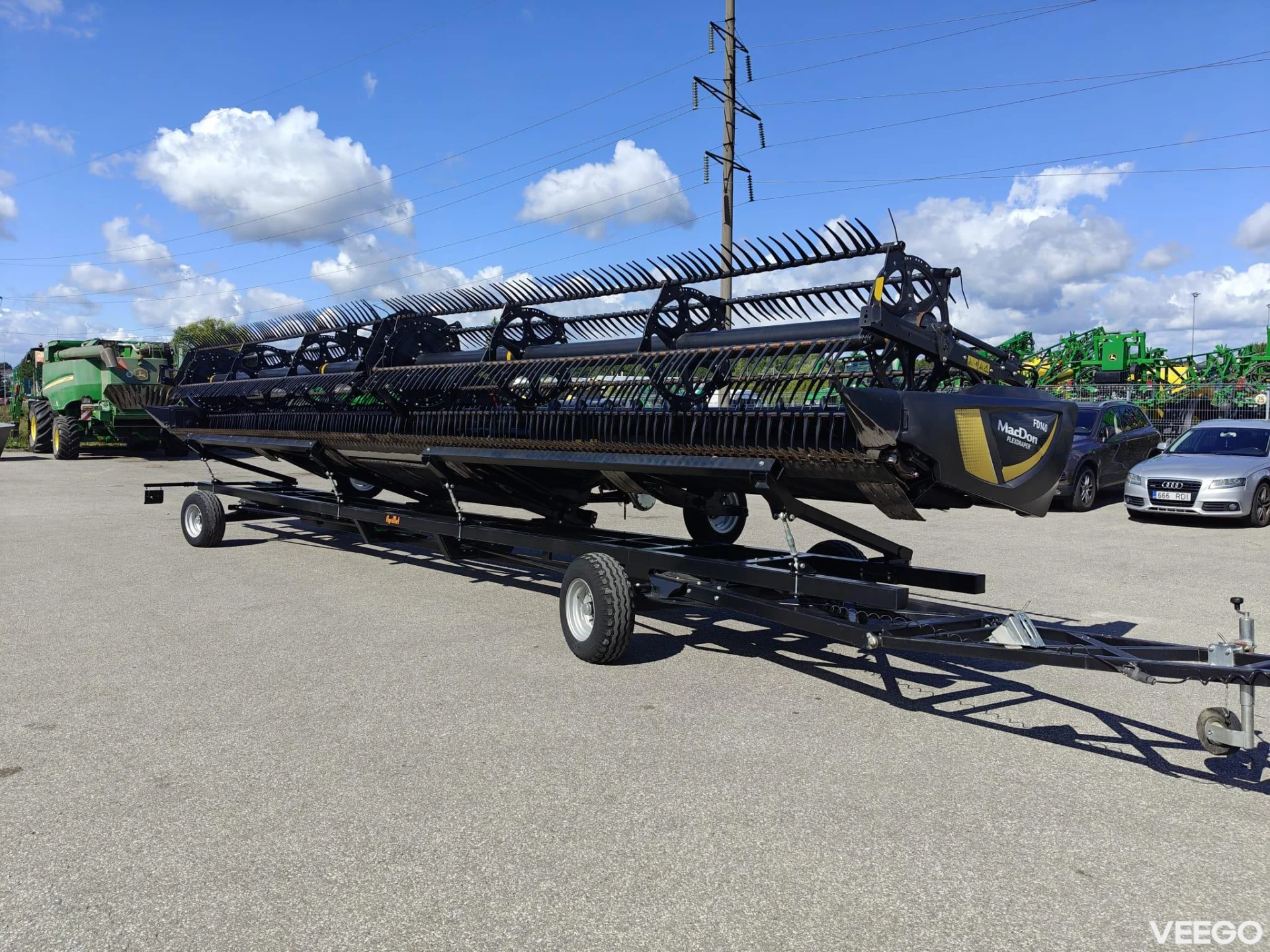 New Holland CR Macdon FD140 515kW