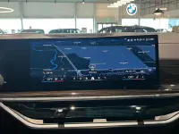 BMW X5 xDrive30d M Sport Pro Soft Close Iconic Glow Dragkrok 210kW