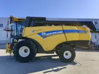 New Holland CX 200kW