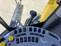 New Holland CX 200kW