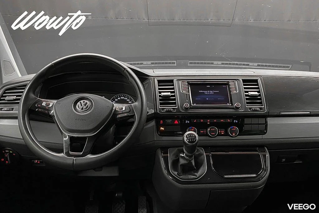 Volkswagen Multivan 2.0 TSI 150HK 7-Sits /Drag /Värmare 110kW