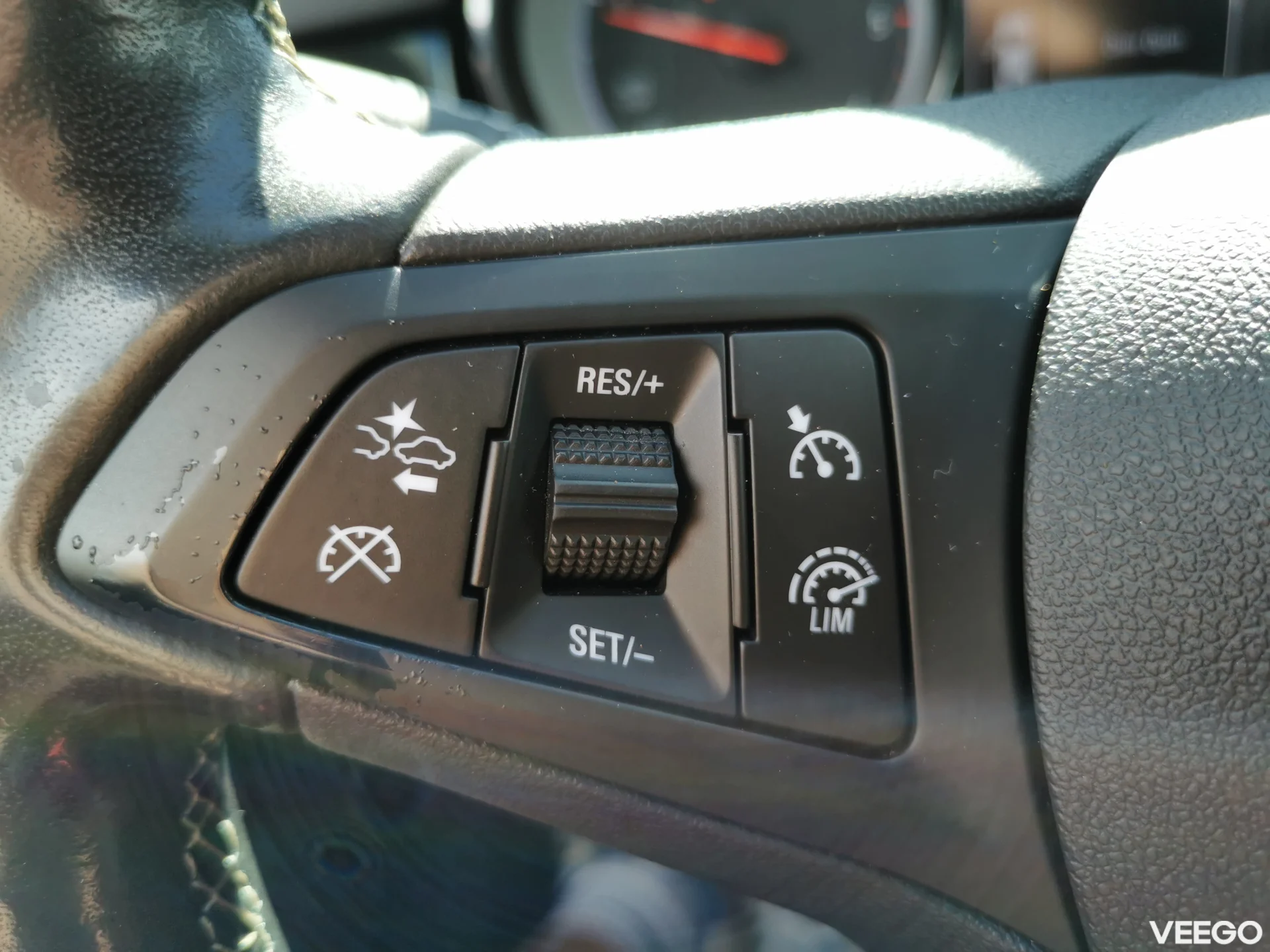 Opel Astra 1.5 90kW