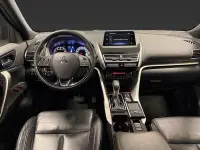 Mitsubishi Eclipse Cross AWD 163HK Onyx /Pano /HuD /360 120kW