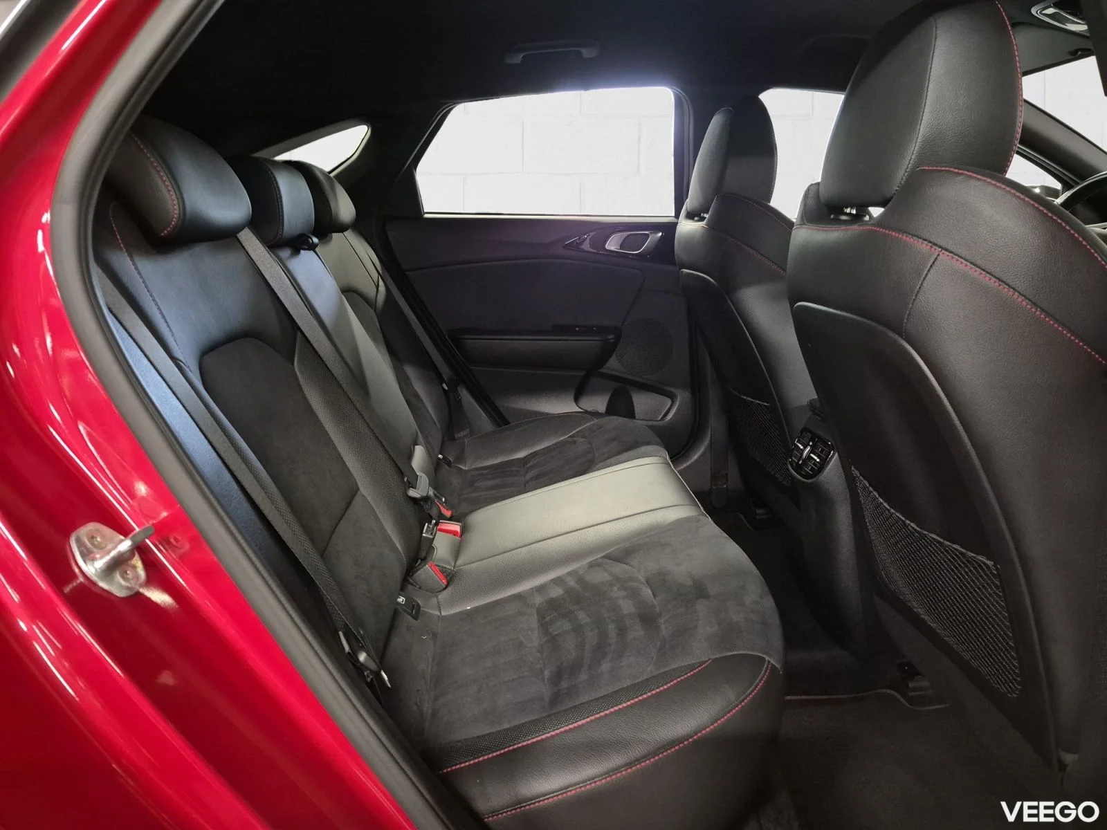 Kia Ceed: ProCeed GT T-GDI 7DCT 1.6 150kW