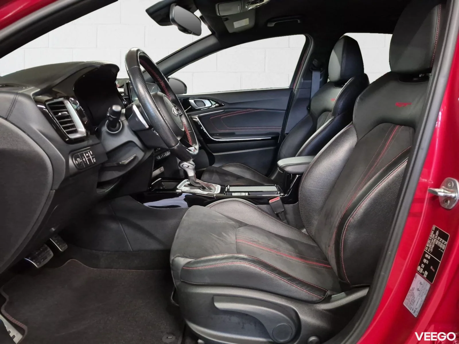 Kia Ceed: ProCeed GT T-GDI 7DCT 1.6 150kW