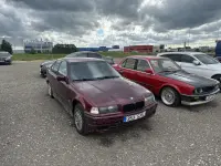 BMW 318IS 1.8 142kW thumbnail