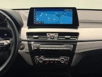 BMW X1 xDrive25e SportLine Head-Up Drag LM Sportstolar 0kW thumbnail