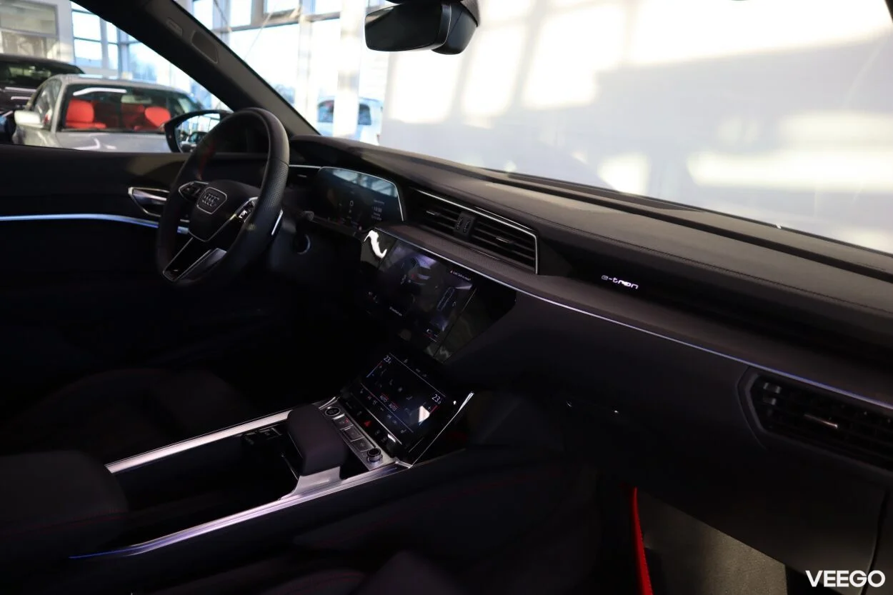 Audi Q8 e-tron 158kW