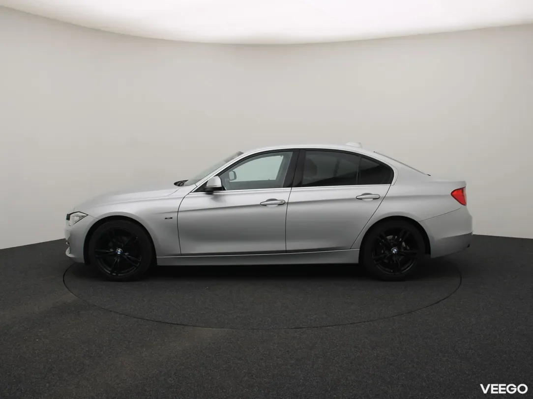 BMW 320 2 120kW