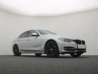 BMW 320 2 120kW thumbnail