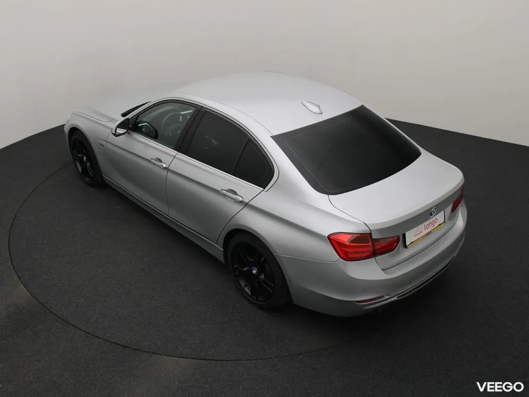 BMW 320 2 120kW