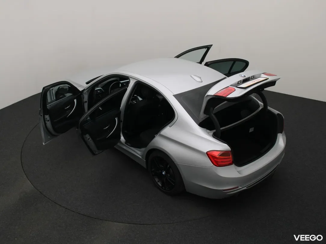 BMW 320 2 120kW