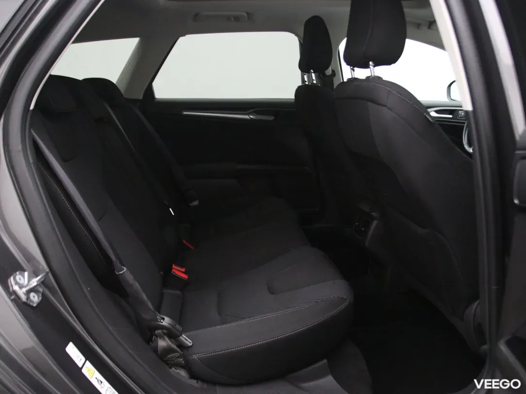 Ford Mondeo 2 110kW