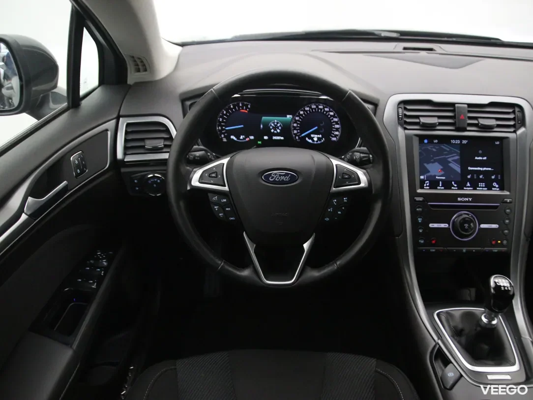 Ford Mondeo 2 110kW