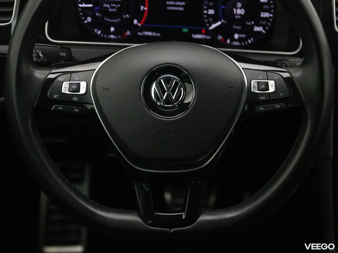 Volkswagen Golf 1.5 96kW